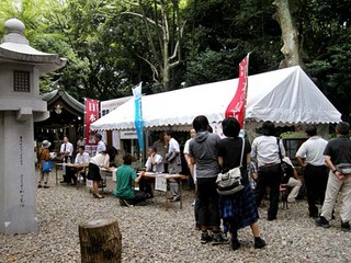 katsudo_20110815_shomei141.jpg
